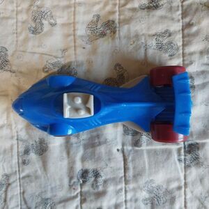 Hot Wheels BLUE SHARK CRUISER 2010 Mattell For McDonalds